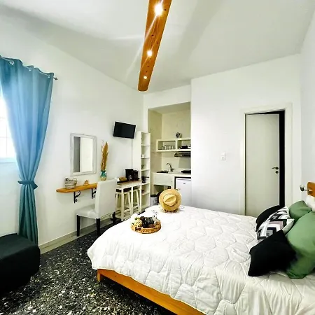 Folia Naxos 2 Naxos City