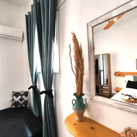 Folia Naxos 2 Naxos City