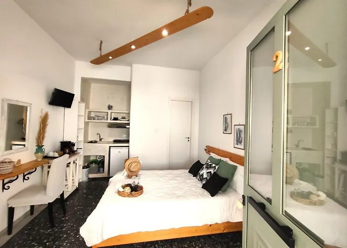 Apartment Folia Naxos 2 *